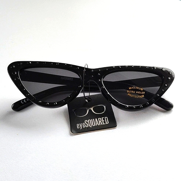 EyeSquared Women's Black Bejeweled Cat Eye Sunglasses NWT's - Picture 1 of 8